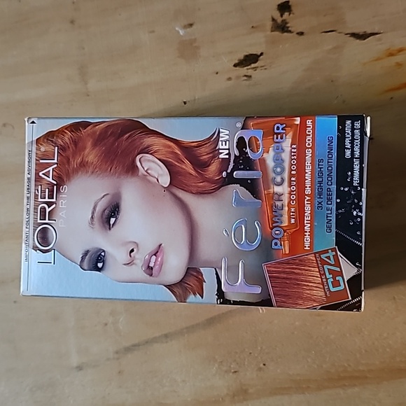 2 Packs Hair Dye: L'Oréal Paris & Revlon - Picture 2 of 5